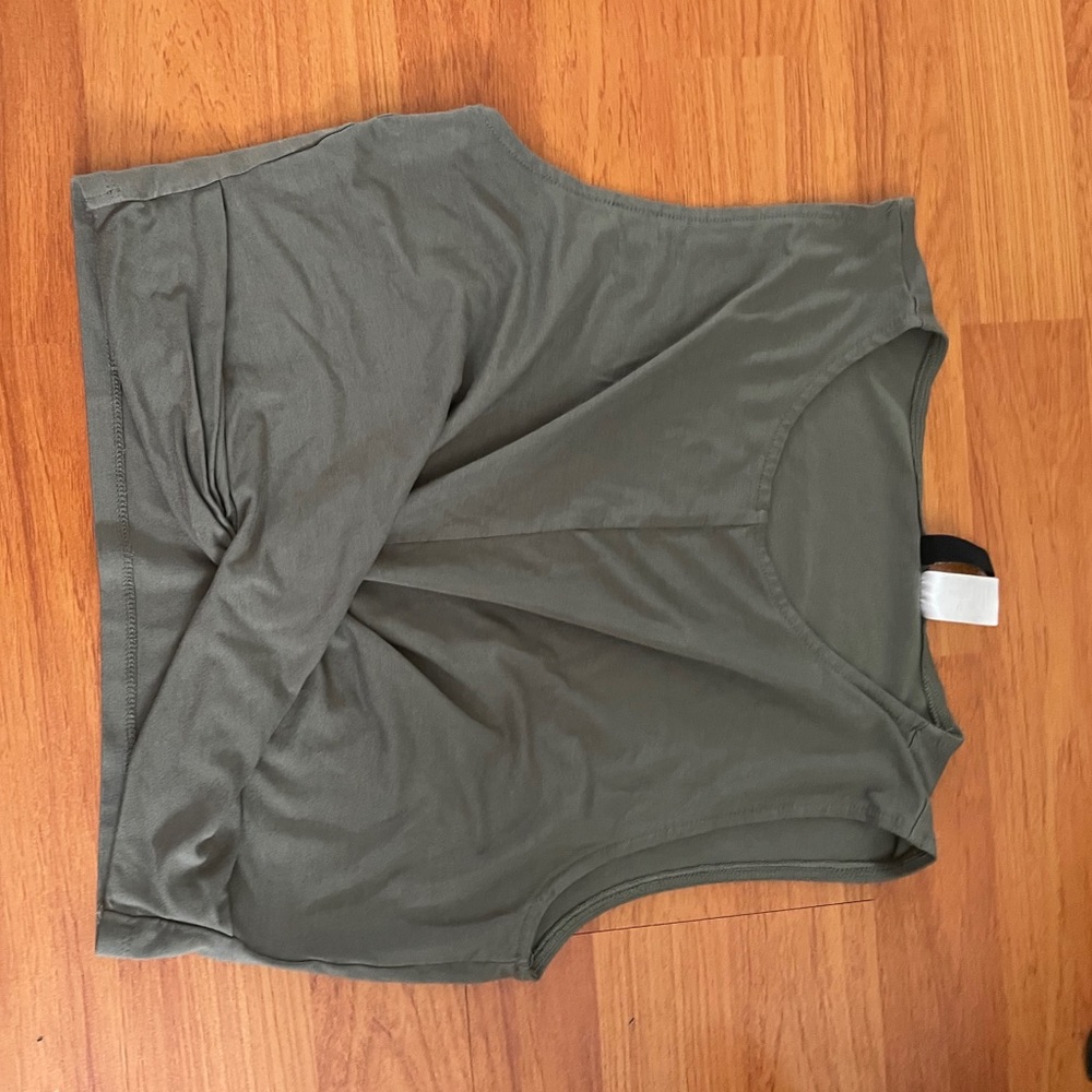 Camo green shirt NWOT